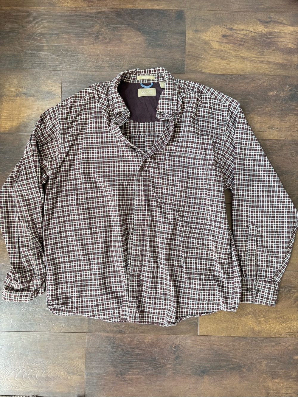 Arrow Men's Brown and White Plaid Button-Down Shirt